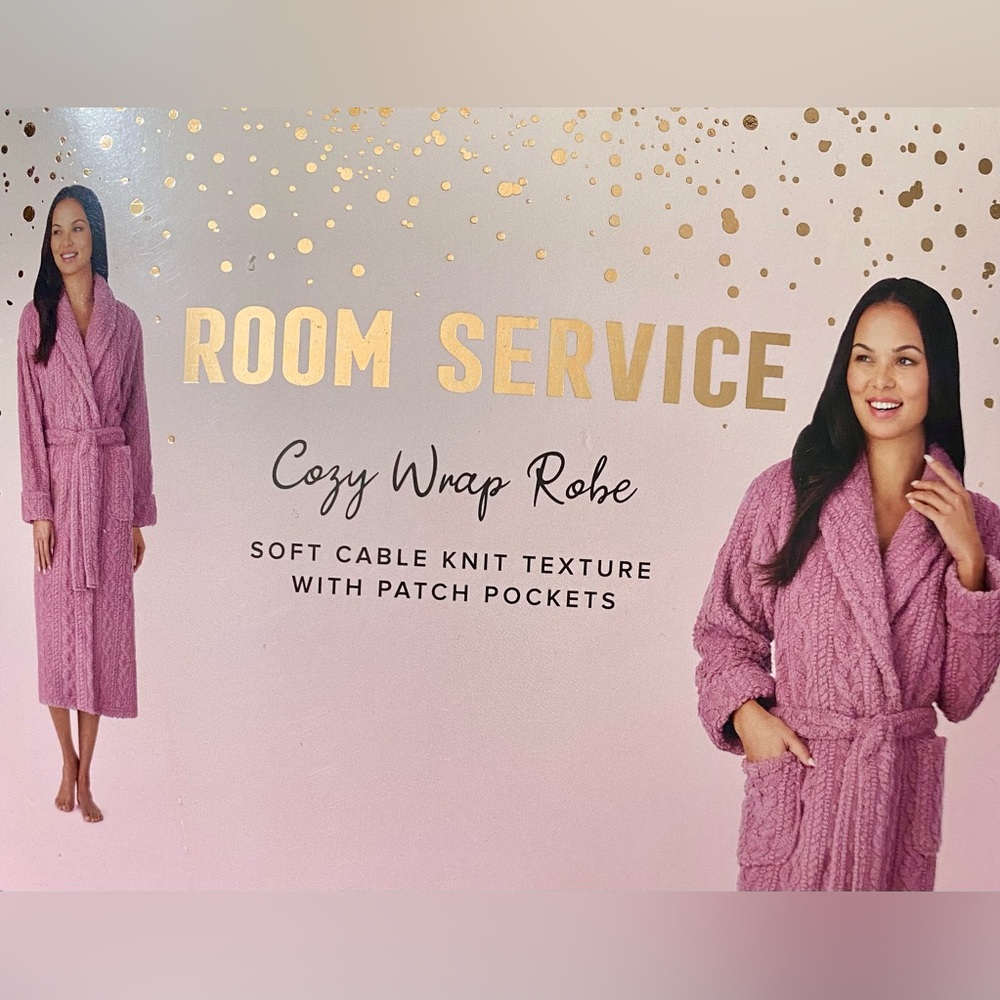 Room Service Cozy Wrap Cable Knot Robe Luxurious Pink M NWT Pockets Loungewear - Picture 2 of 6